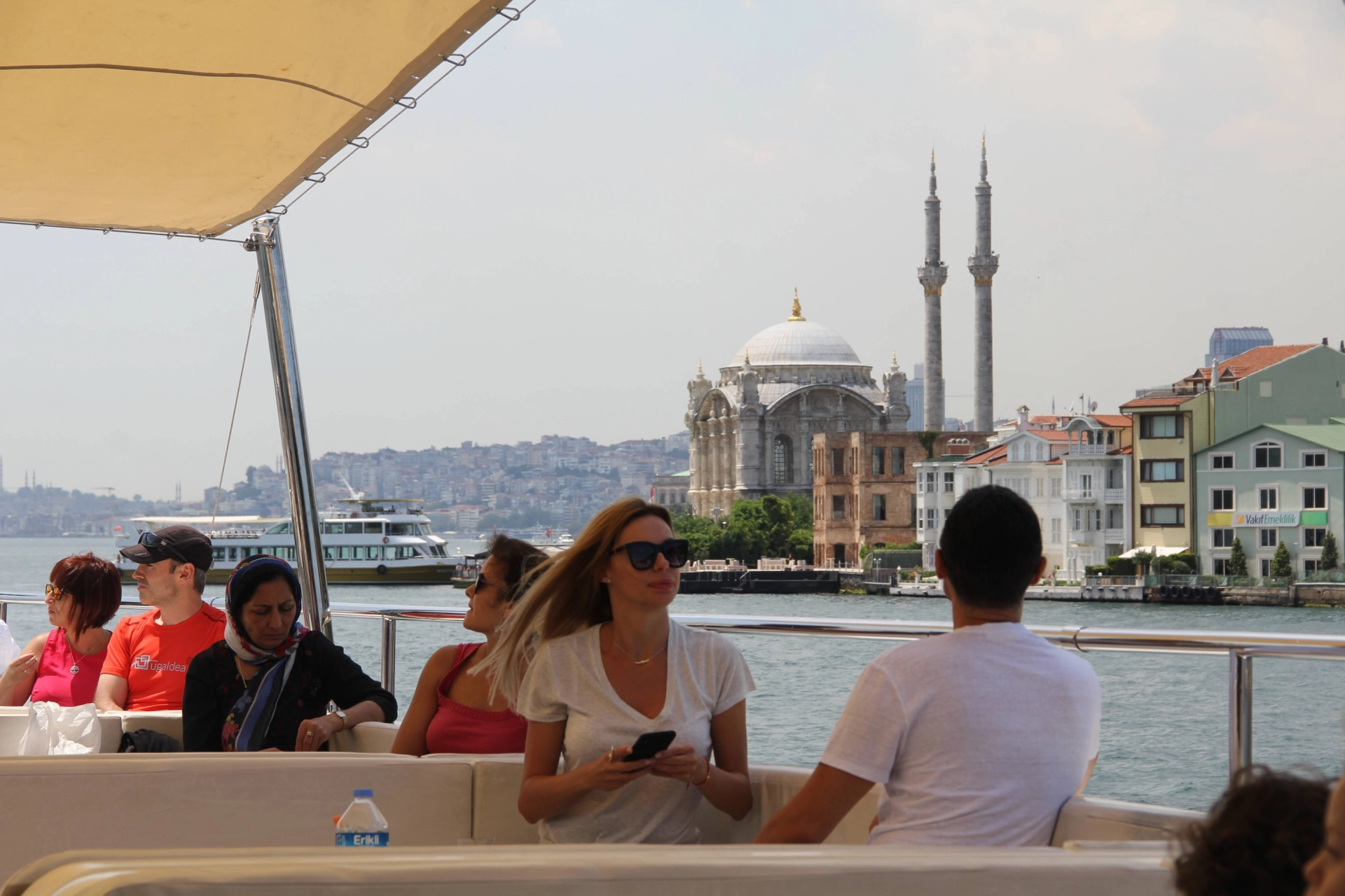 Full Day Istanbul Bosphorus Cruise Tour